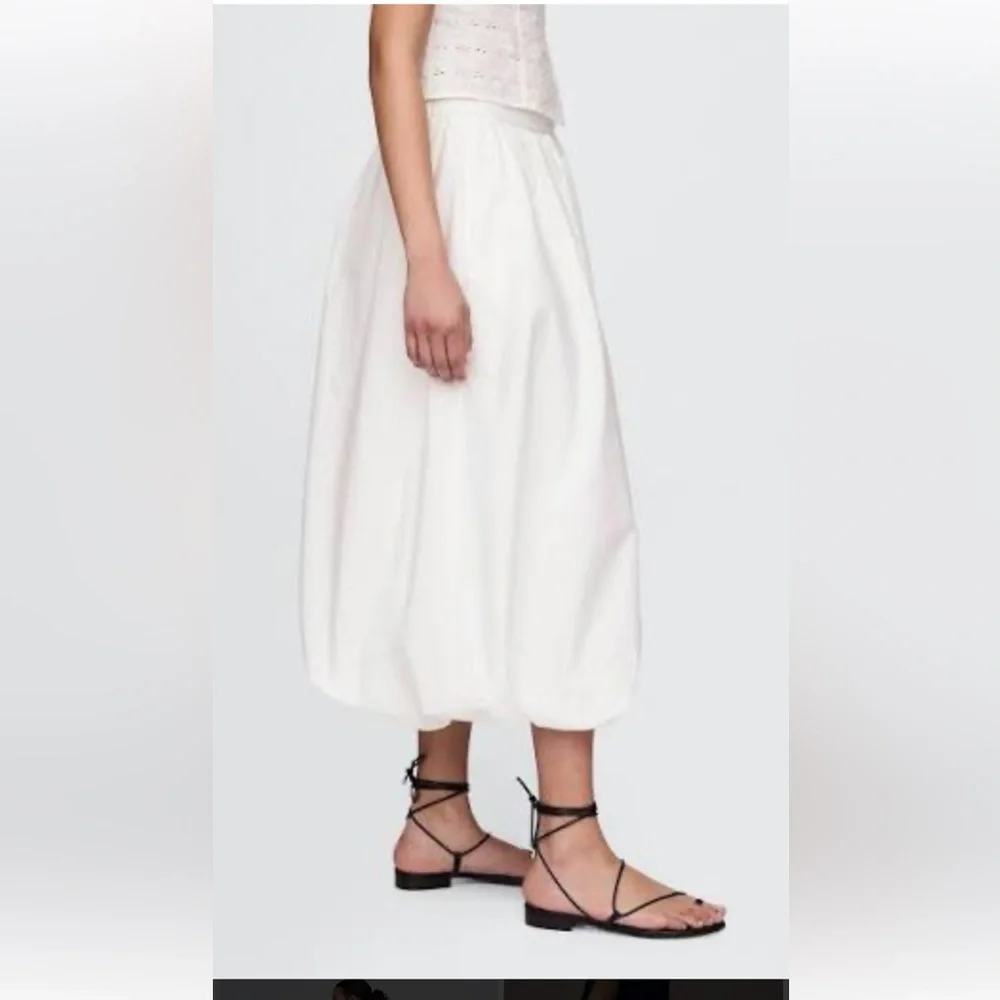 GAP Women's Crisp White Bubble Hem Midi skirt size medium m NEW w tag - Picture 2 of 5